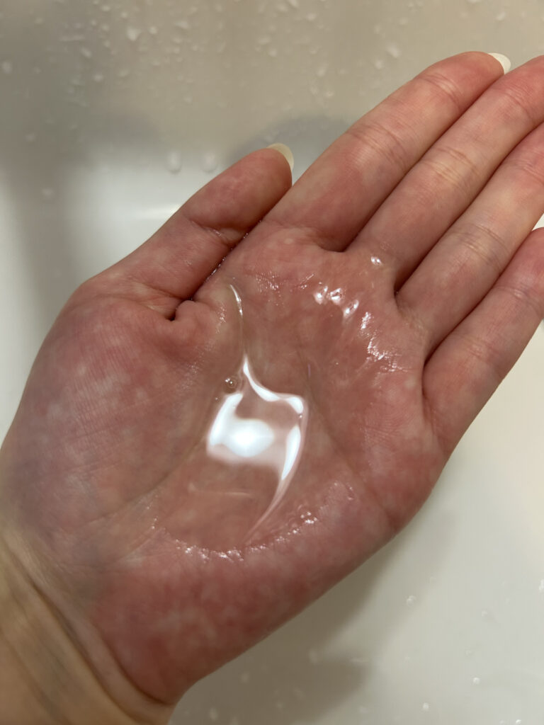 フエッタリッチヘアオイルのテクスチャー