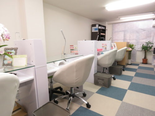 秋葉原でおすすめ トレンドネイルができるネイルサロンをご紹介 似合う が見つかる Mira ミラ